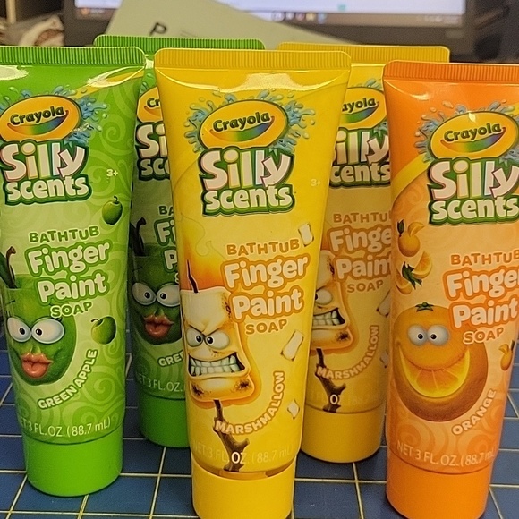 Crayola Other - Bundle of 5 Crayola Silly Scents Bathtub Finger Paint Soap Apple Orange Marshmal